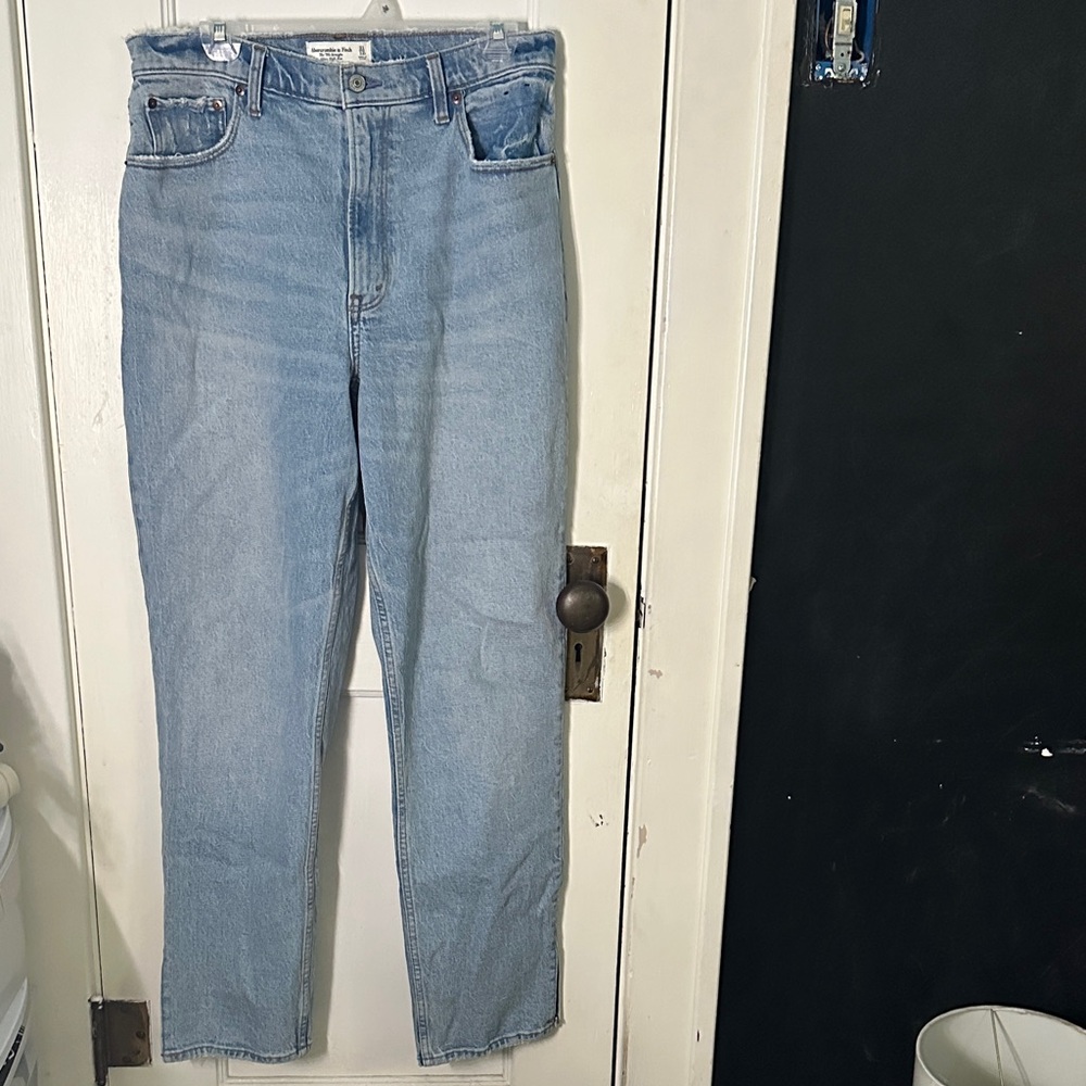 Abercrombie & Fitch Ultra High Rise Blue Jeans